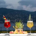 Regina Elena Dependance Otel 4*