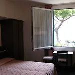 Regina Elena Dependance Otel 4*