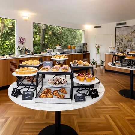 Regina Elena Dependance 4*