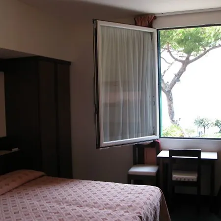 Regina Elena Dependance Отель 4*