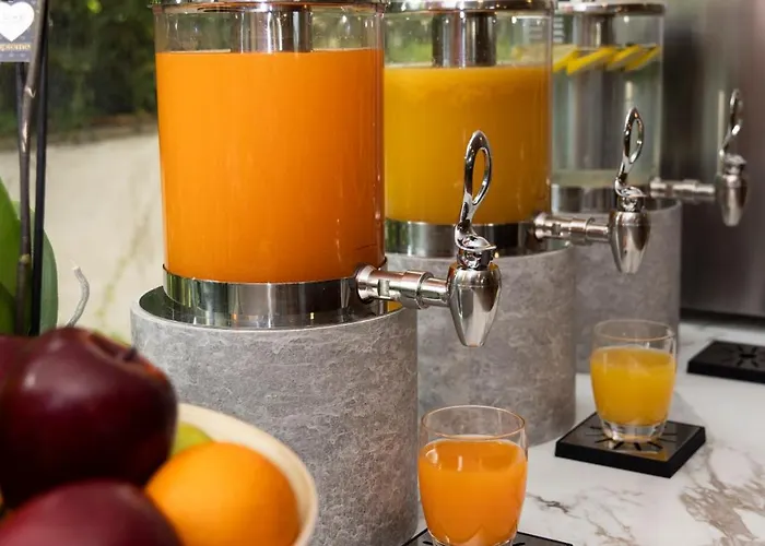 Hotel Regina Elena Dependance 4*